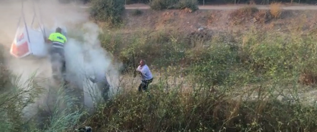 Fotograma del vídeo de la agresión de Vicente Carrión (COAG-Cartagena) a un operario de la CHS